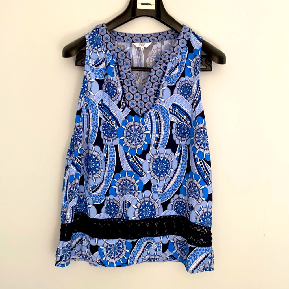 Crown and Ivy blue geometric top. Embroidery